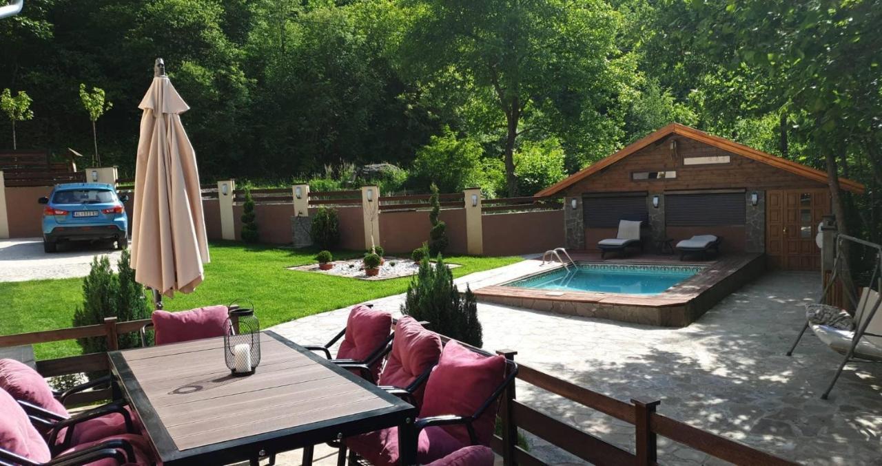 Lodge Zeleni Svet Crni Vrh Екстер'єр фото
